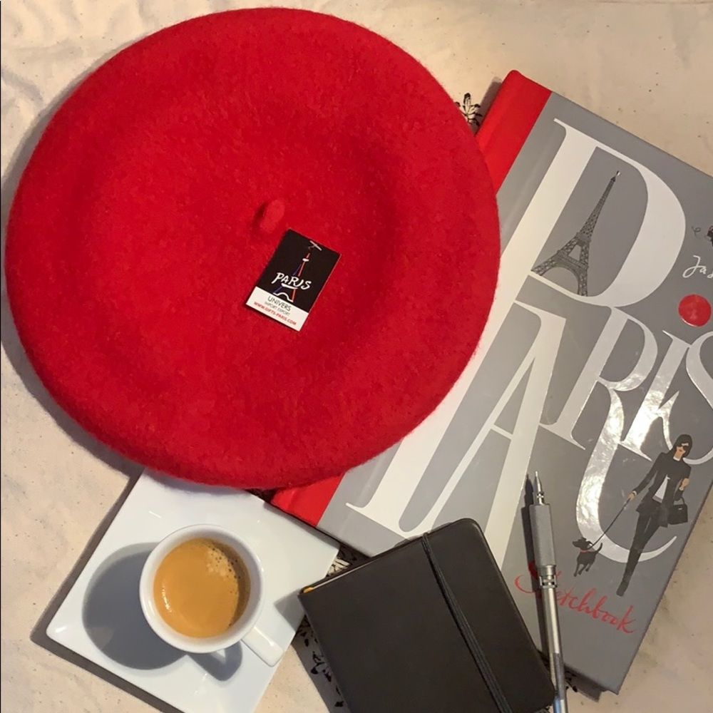 Béret Française ... Red Rad and Parisienne